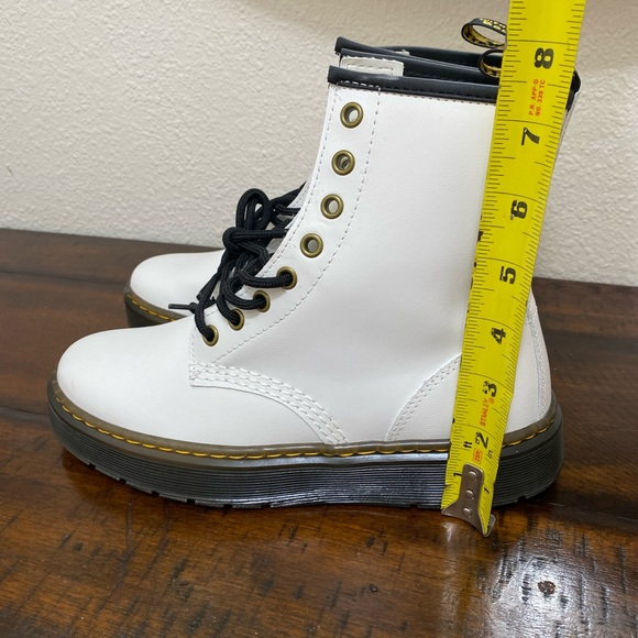 New Dr Martens unisex Zavala Size 6M / 7W Smooth Leather Combat Boots - Picture 8 of 13